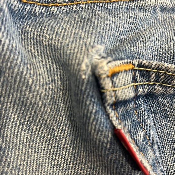 Levi 505 Light Wash Jeans - Picture 5 of 7